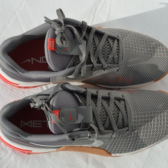 Nike Metcon 8 Size Men's 8.5 & Women's 10 (New) - Picture 9 of 11